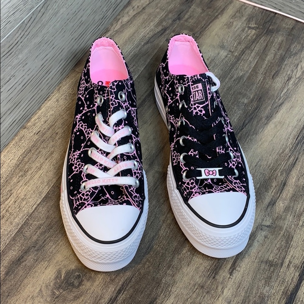 Converse Hello Kitty CTAS CLEAN LIFT OX PLATFORM - Picture 7 of 8